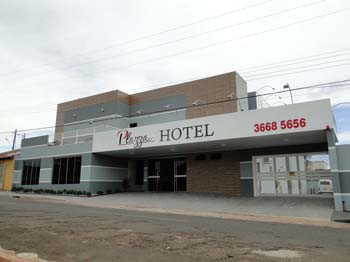 www.plazzahotelms.com.br